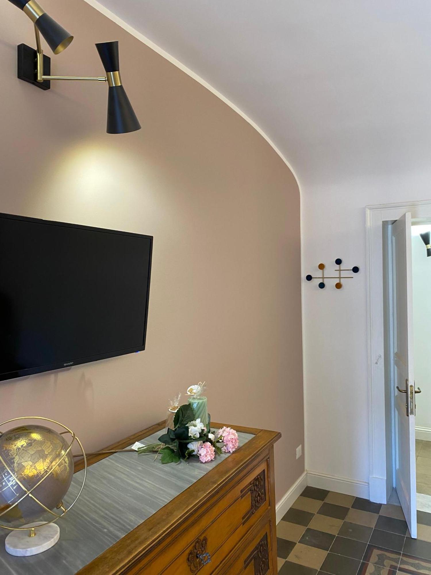 Bed and Breakfast Dimora Dei Minoriti Aeroporto di Catania Fontana Rossa Esterno foto