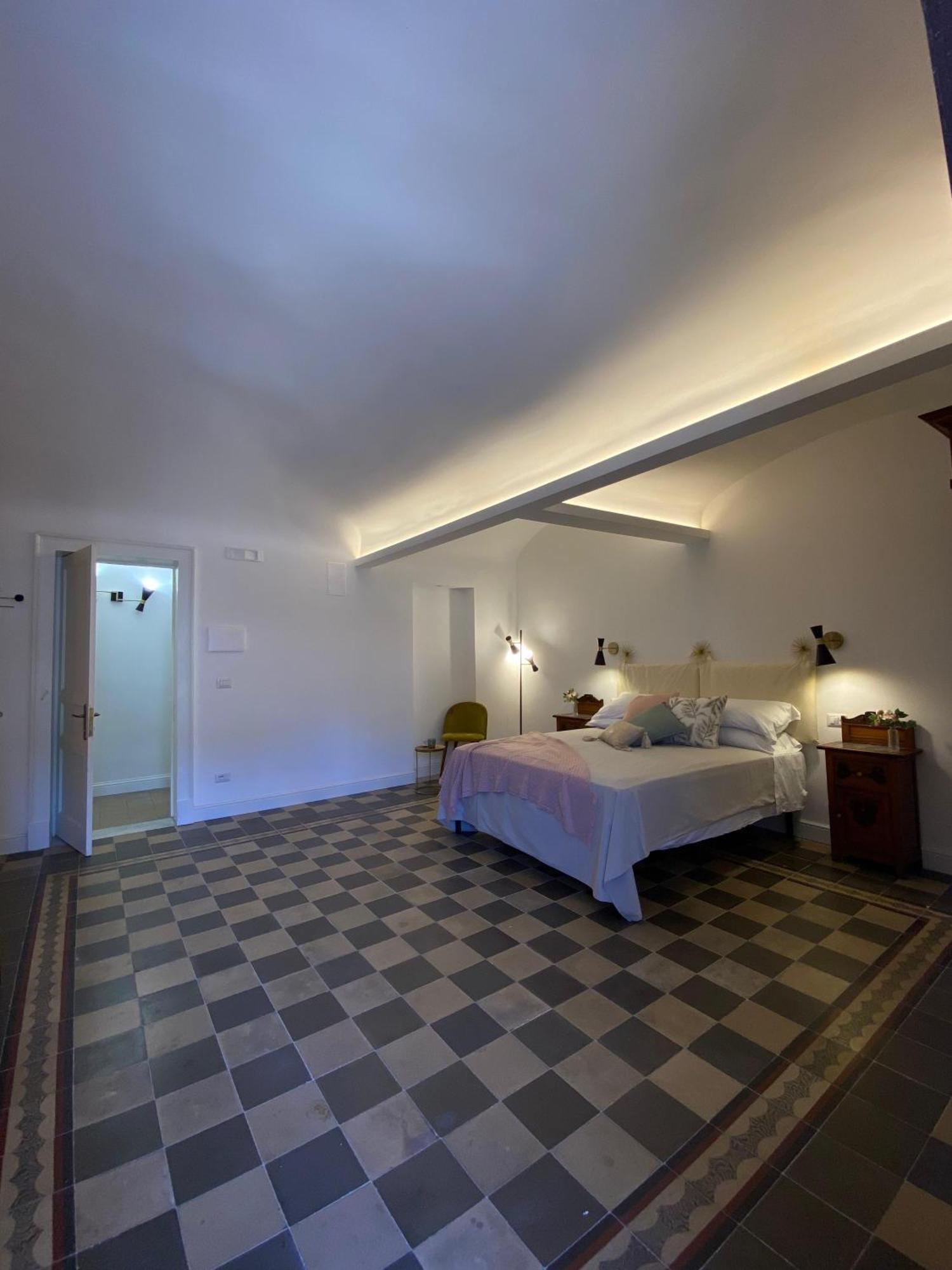Bed and Breakfast Dimora Dei Minoriti Aeroporto di Catania Fontana Rossa Esterno foto