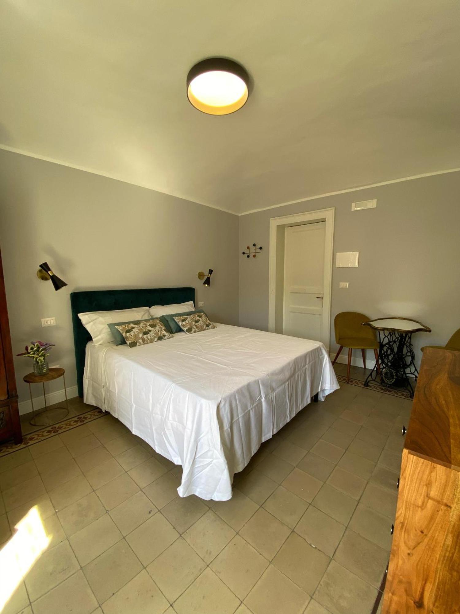 Bed and Breakfast Dimora Dei Minoriti Aeroporto di Catania Fontana Rossa Esterno foto