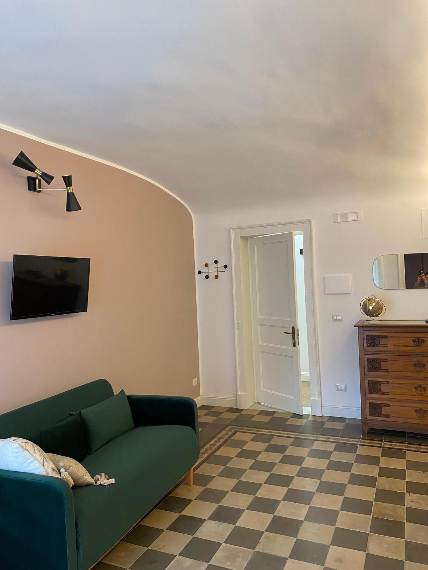 Bed and Breakfast Dimora Dei Minoriti Aeroporto di Catania Fontana Rossa Esterno foto