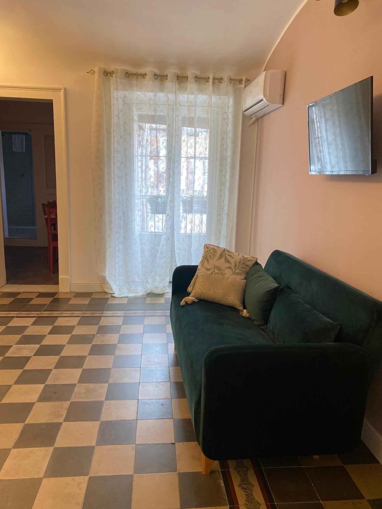 Bed and Breakfast Dimora Dei Minoriti Aeroporto di Catania Fontana Rossa Esterno foto