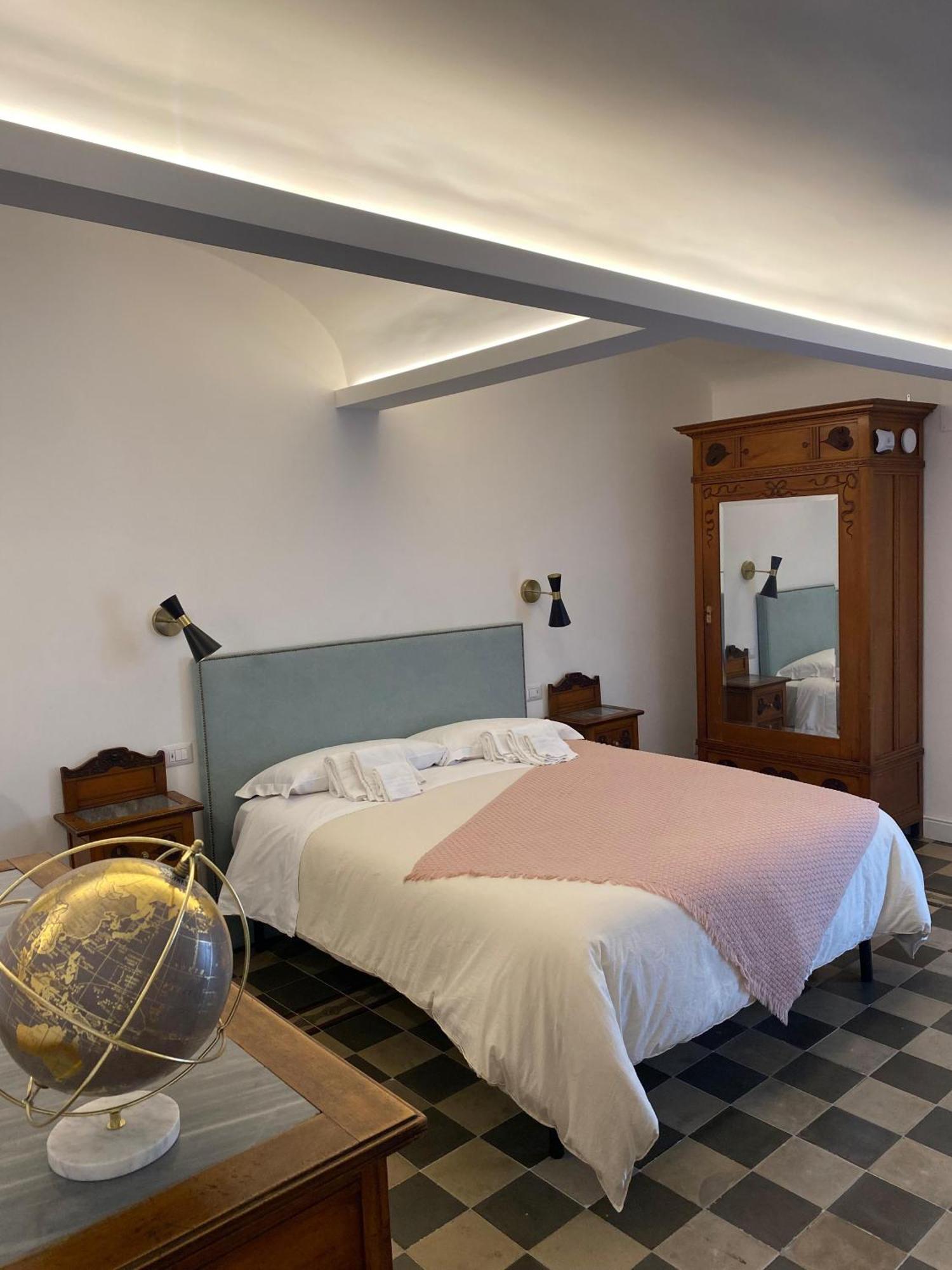 Bed and Breakfast Dimora Dei Minoriti Aeroporto di Catania Fontana Rossa Esterno foto